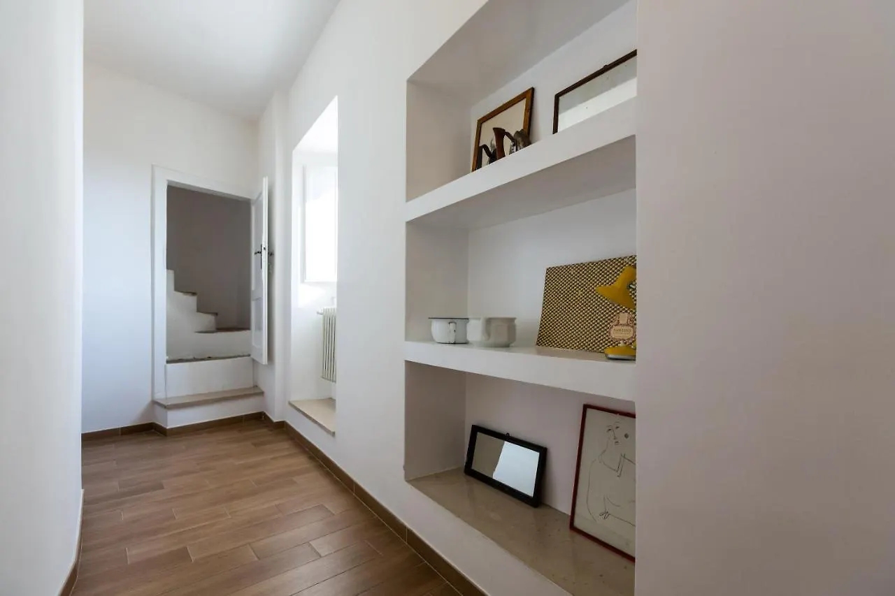 Room En Suite La Corte Assisi 2*,